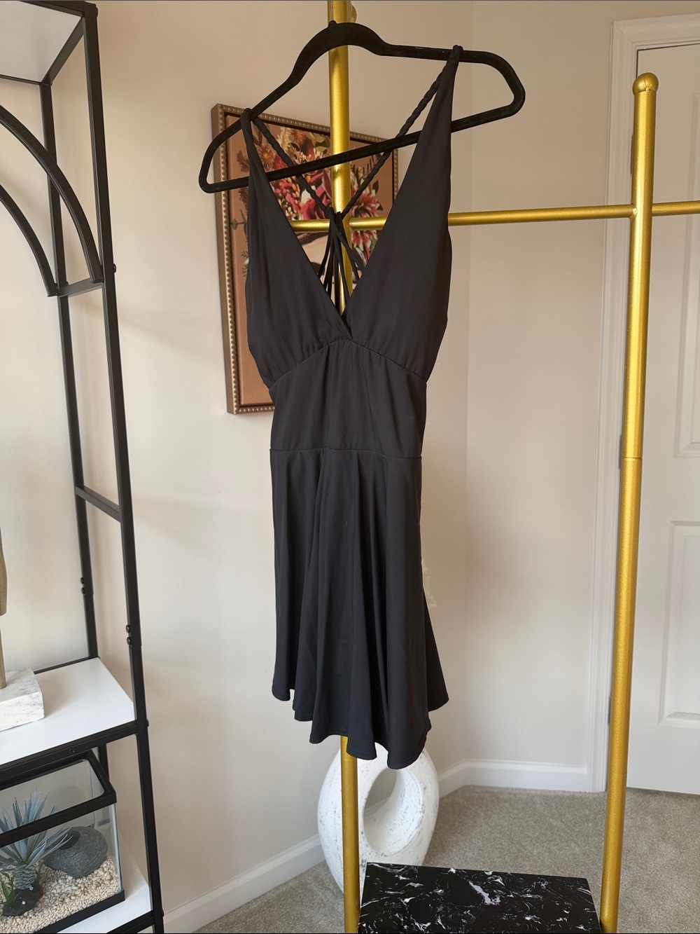 HALARA Black Deep V Backless Strappy Dress